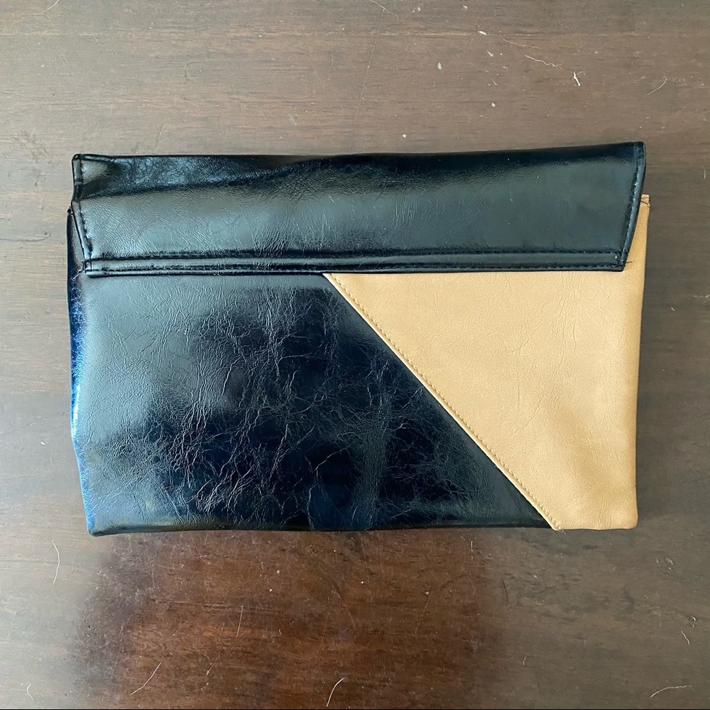 Color Block Clutch - Picture 2 of 5